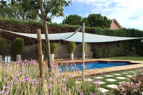 Toldos vela. Velas motorizadas. Velas tensadas. Mallas de sombreo.